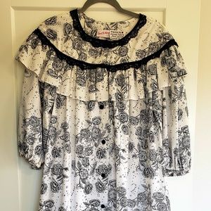 Nakeʻu Awai x Carol & Mary HI Buttoned down Muʻumuʻu/Dress